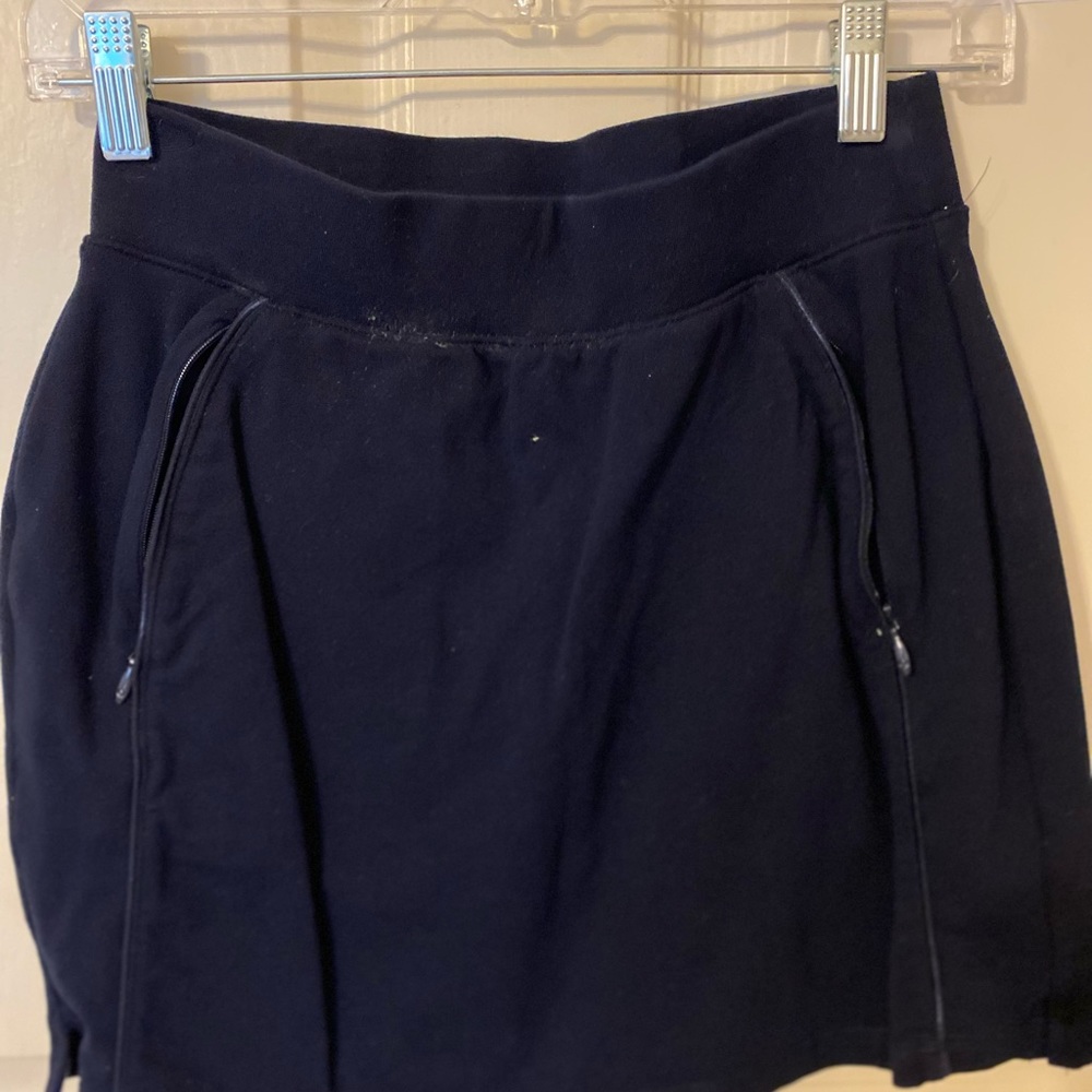 Brand new Talbots navy skort